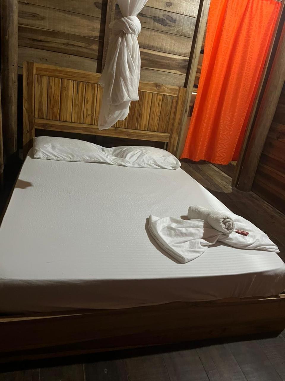 The Mompe Beach Hostal La Poza Eksteriør bilde