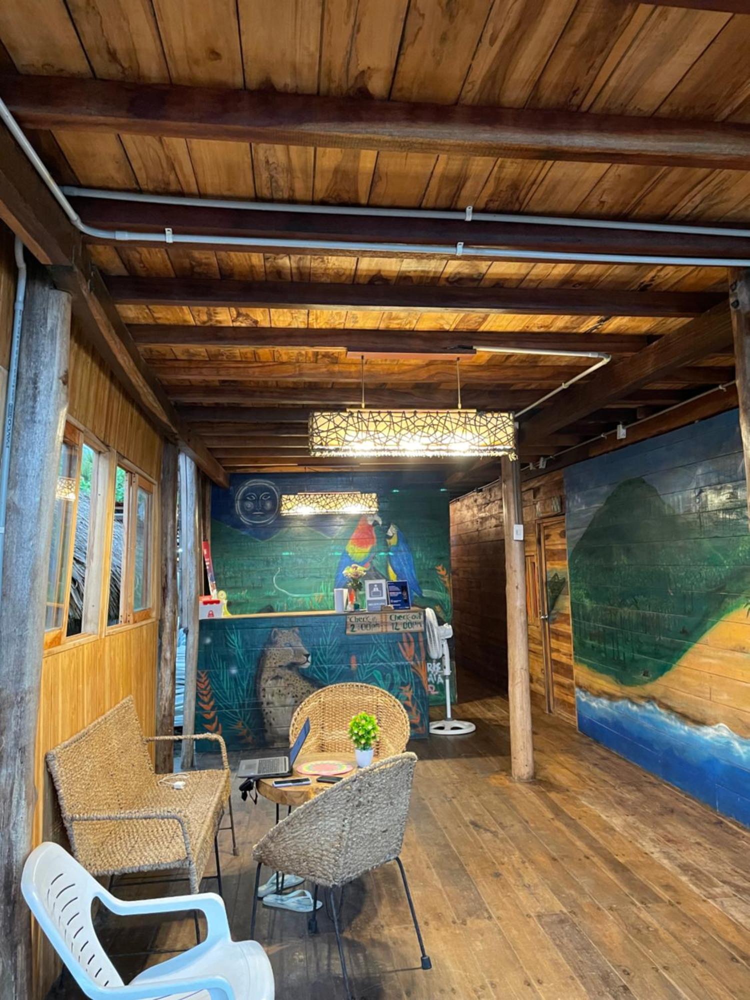 The Mompe Beach Hostal La Poza Eksteriør bilde