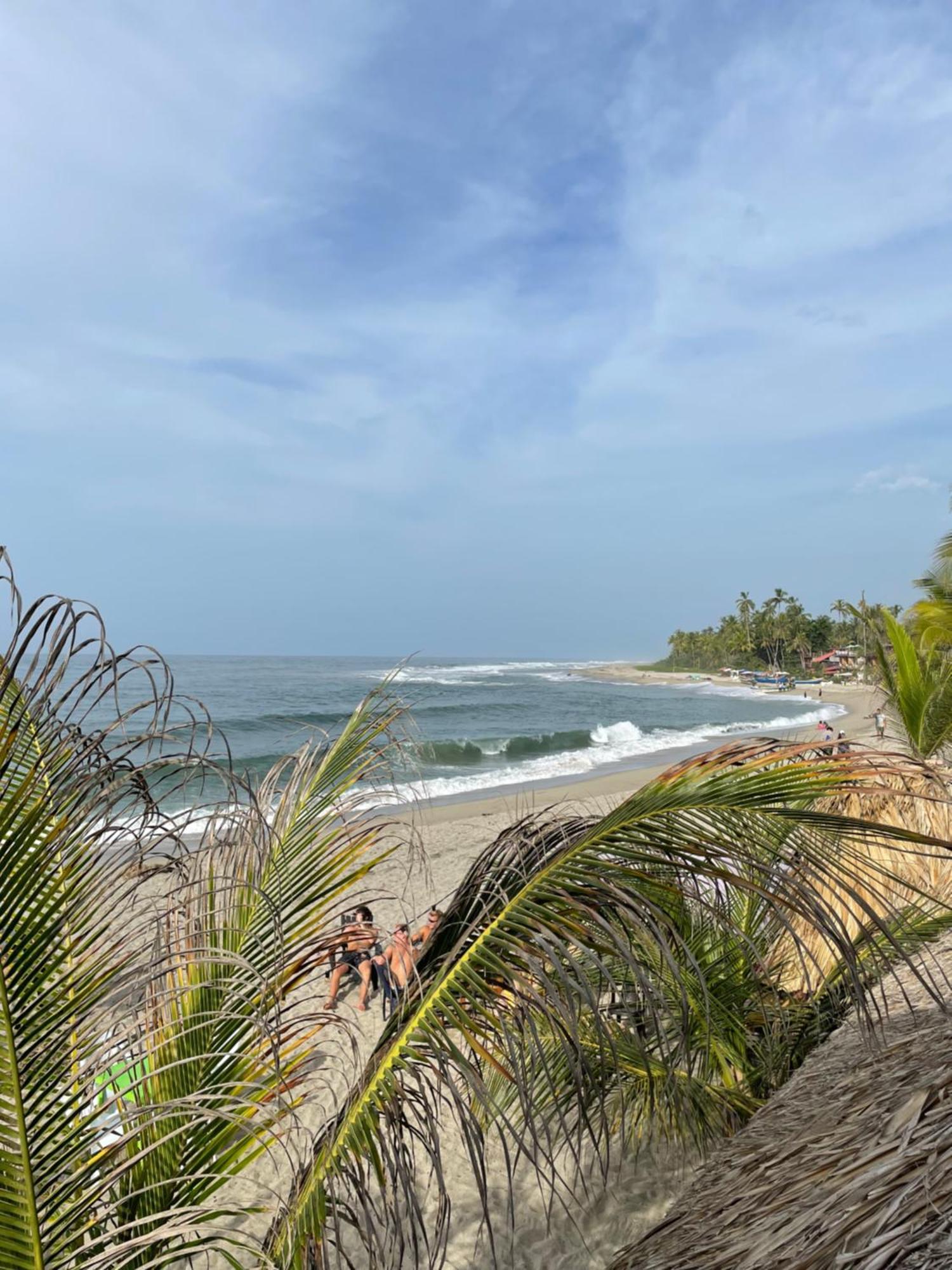 The Mompe Beach Hostal La Poza Eksteriør bilde