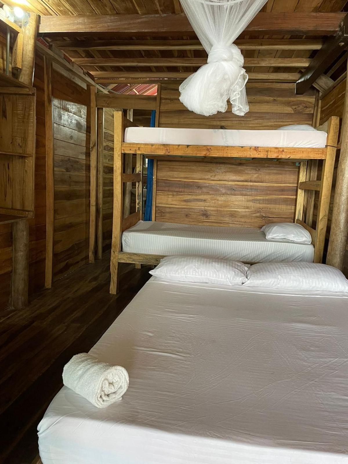 The Mompe Beach Hostal La Poza Eksteriør bilde